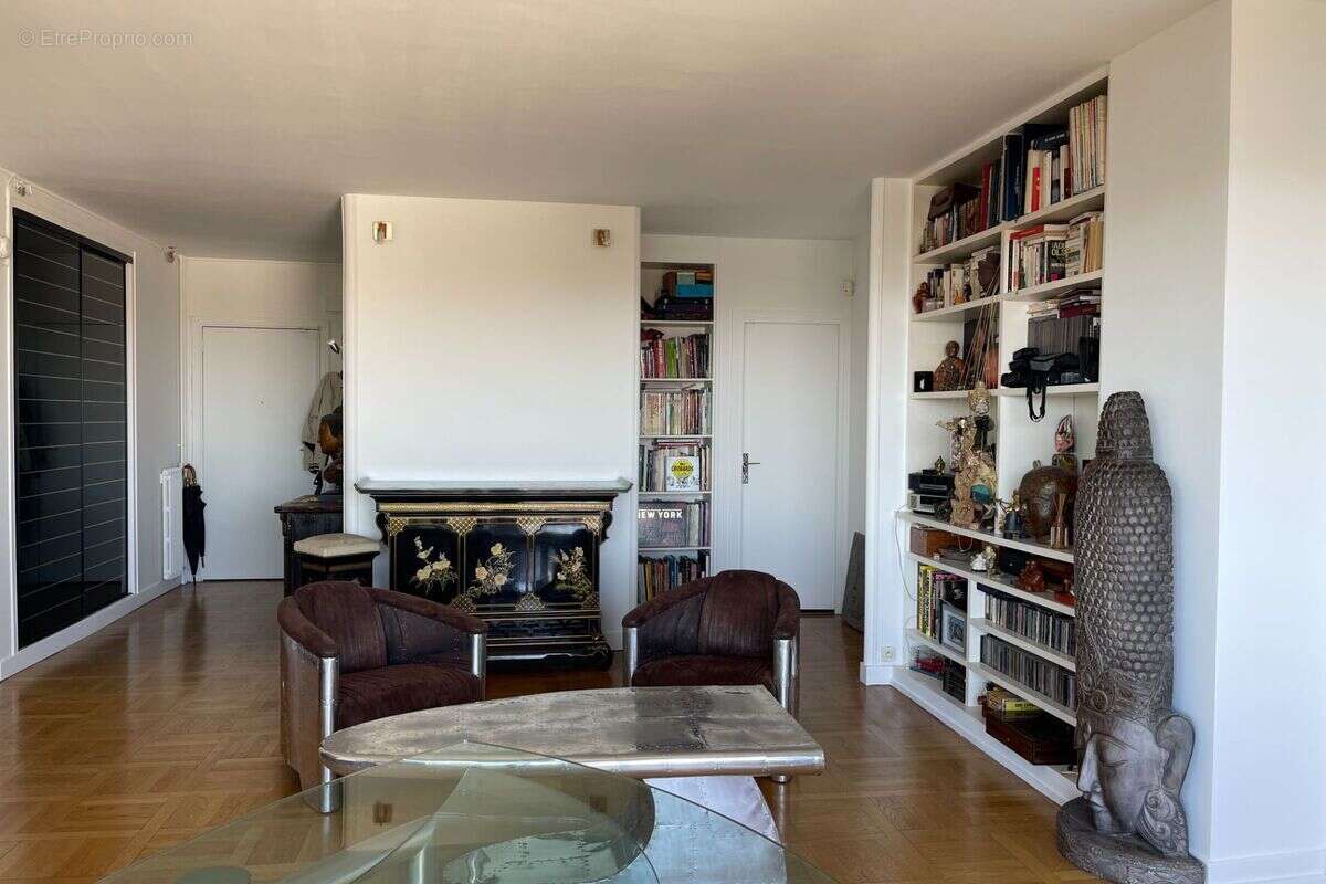 Appartement à GARCHES