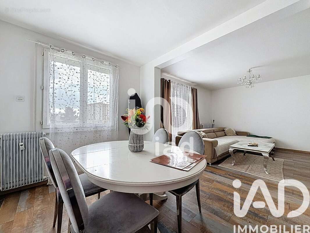 Photo 2 - Appartement à AVIGNON