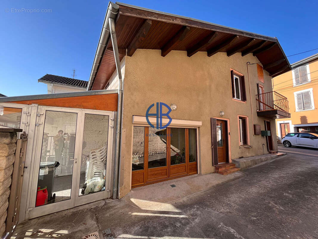 Maison à LA COTE-SAINT-ANDRE