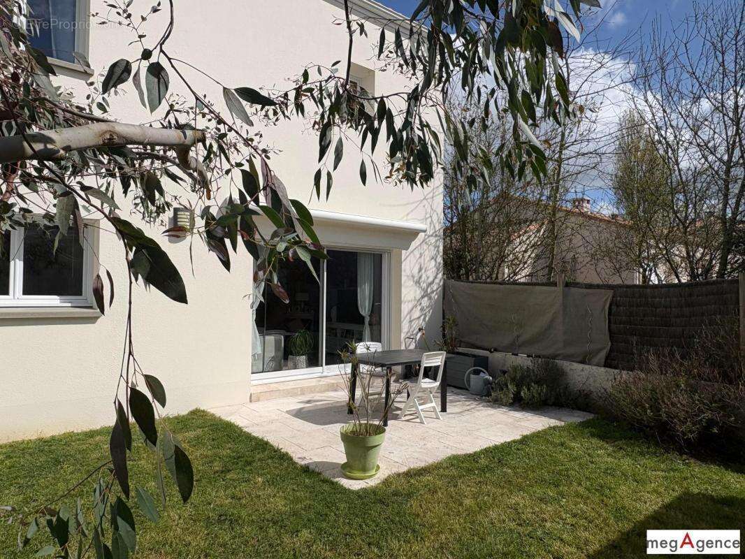 Maison à LES SORINIERES