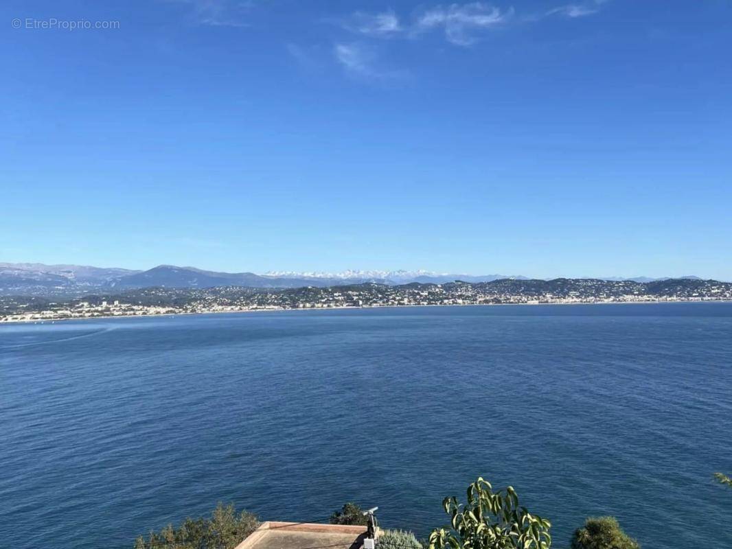 Appartement à THEOULE-SUR-MER