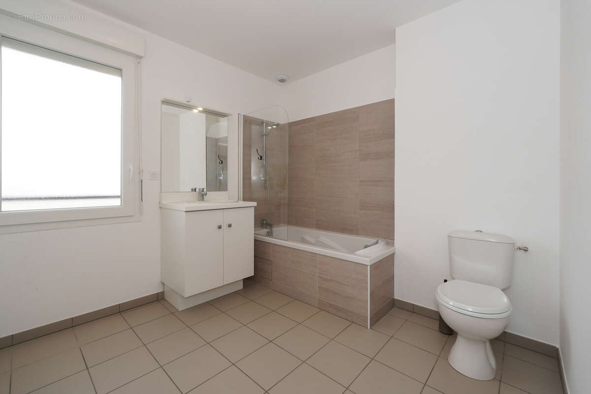 Maison à PONT-DU-CHATEAU