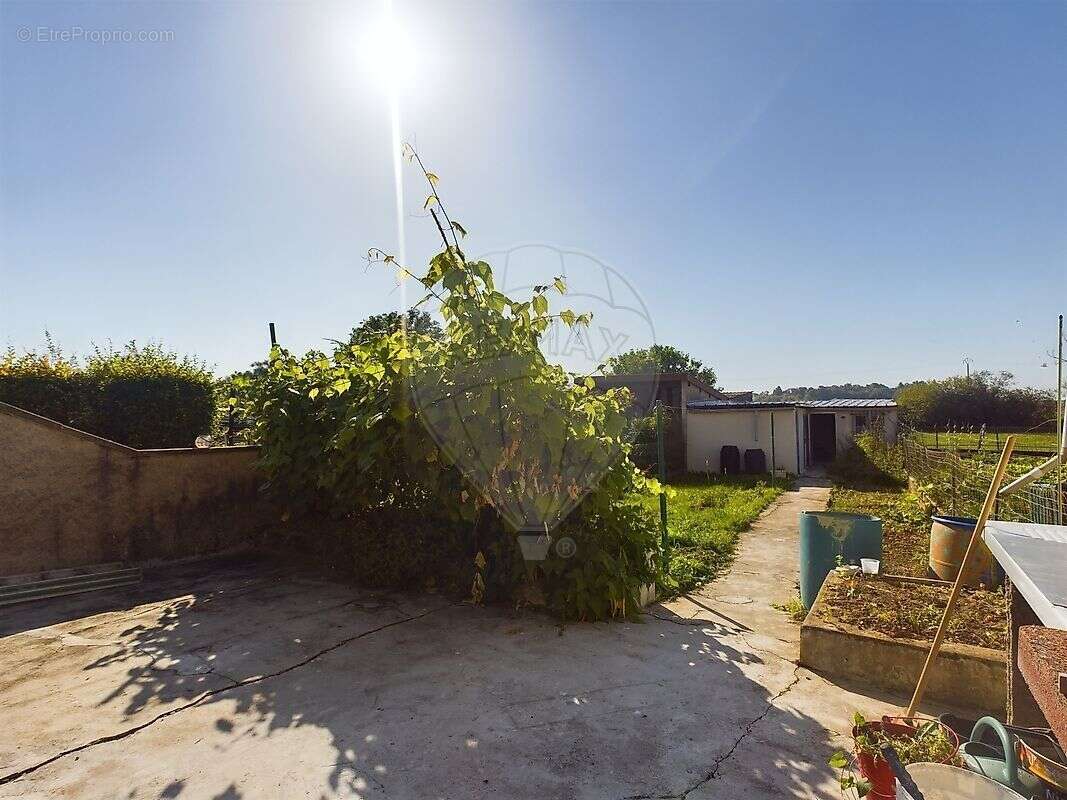 Maison à JEANDELIZE