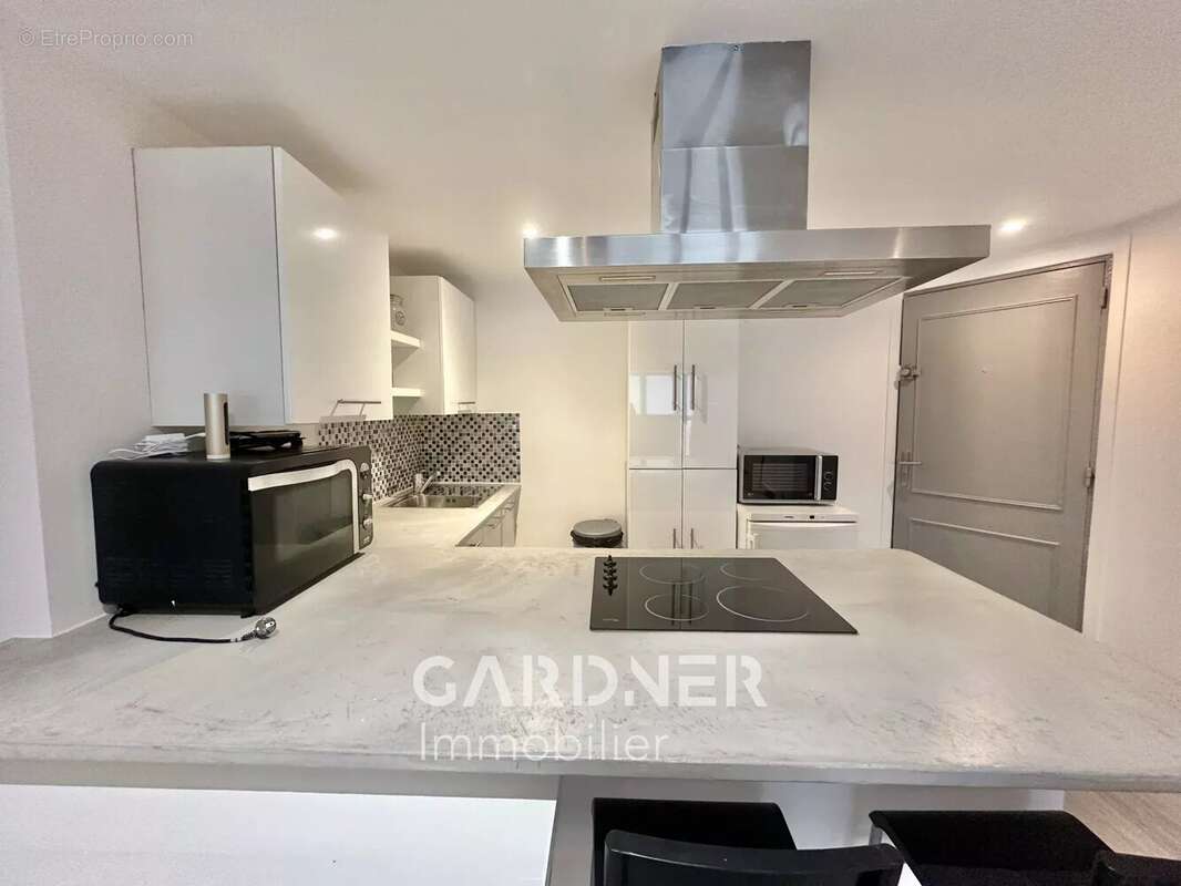 Appartement à MARSEILLE-10E