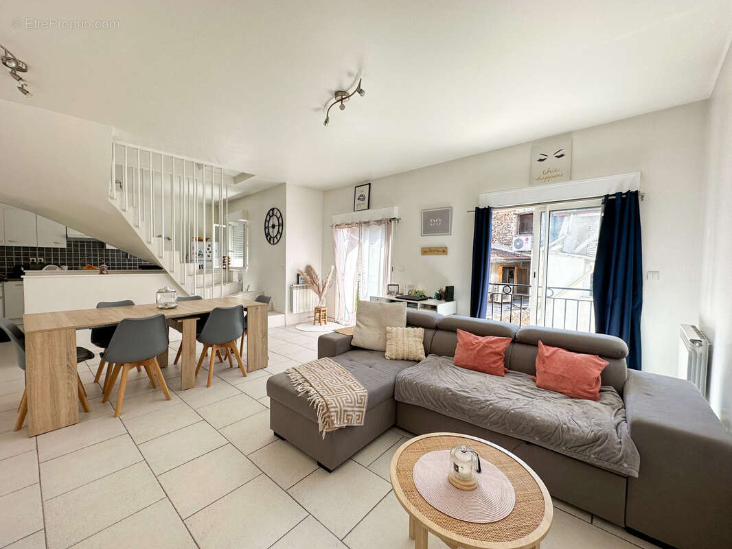 Appartement à ROUSSILLON