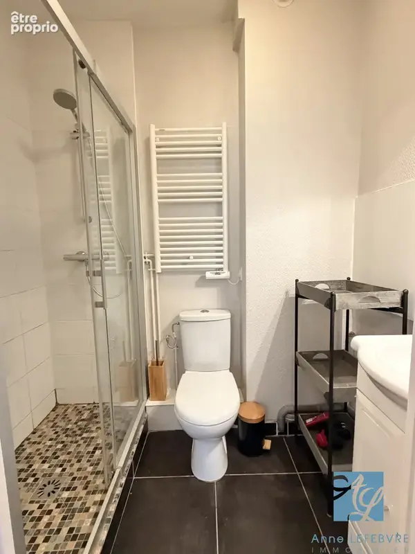 EXCLUSIVITÉ ! STUDIO qui se vit comme un petit 2 pièces ! - photo 7