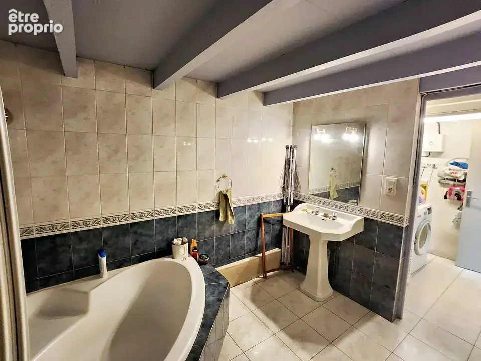 Maison 10 pièces 286 m² à vendre à Saint-Genes-De-Castillon (33350) - photo 7