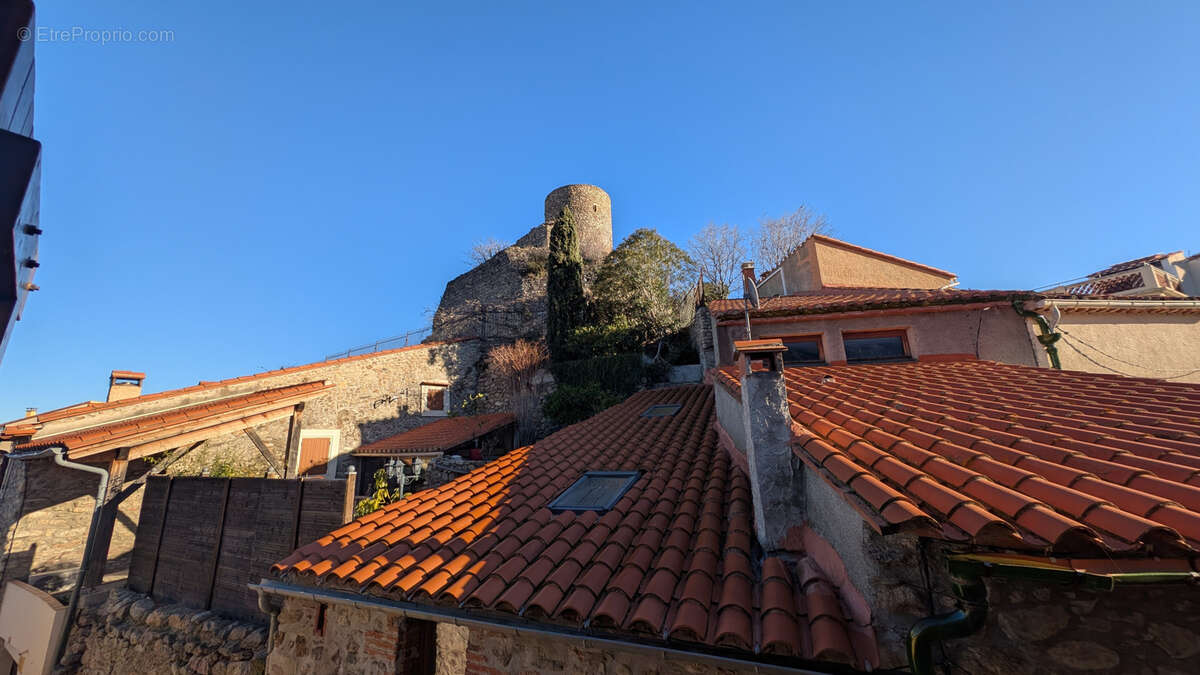 Maison à LAROQUE-DES-ALBERES