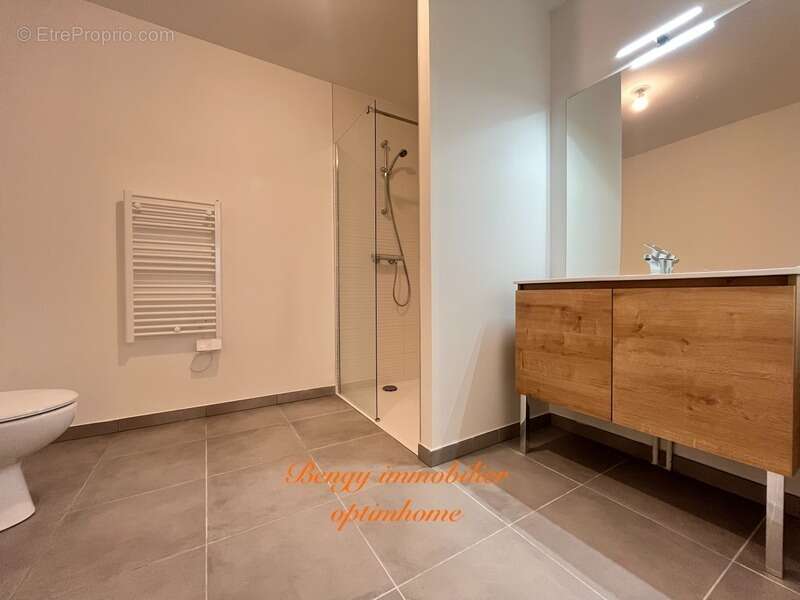 Appartement à SAINT-CYR-SUR-LOIRE