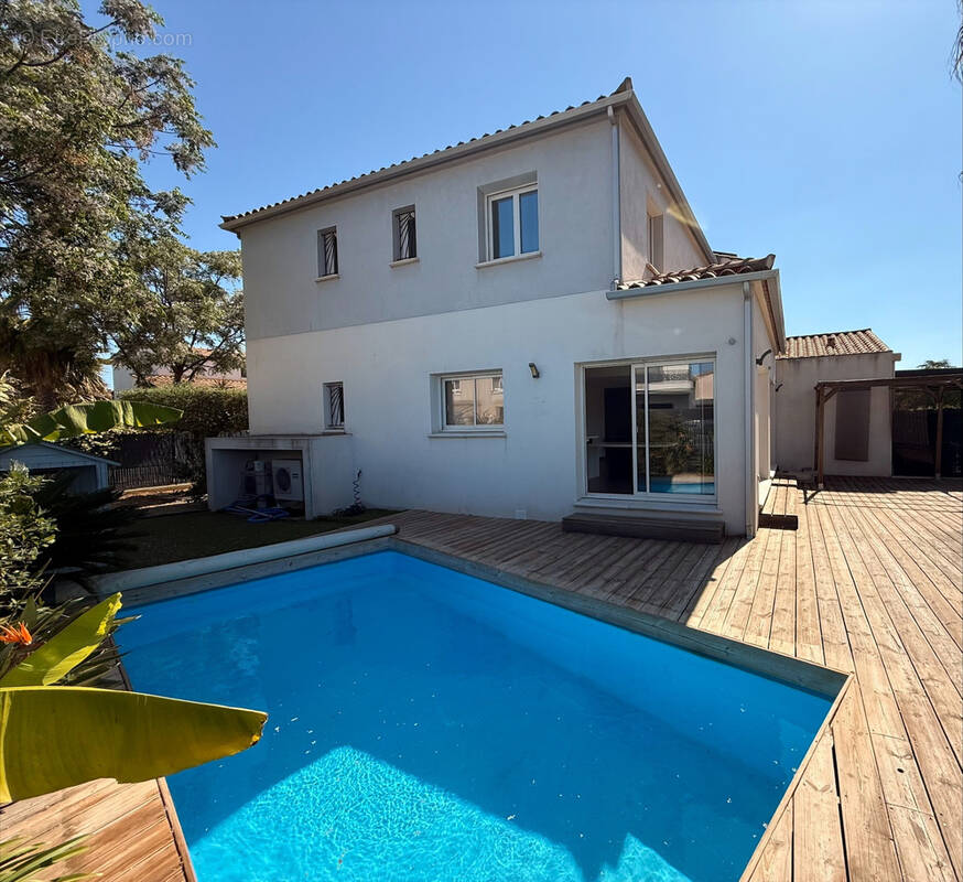 Maison à AIGUES-MORTES