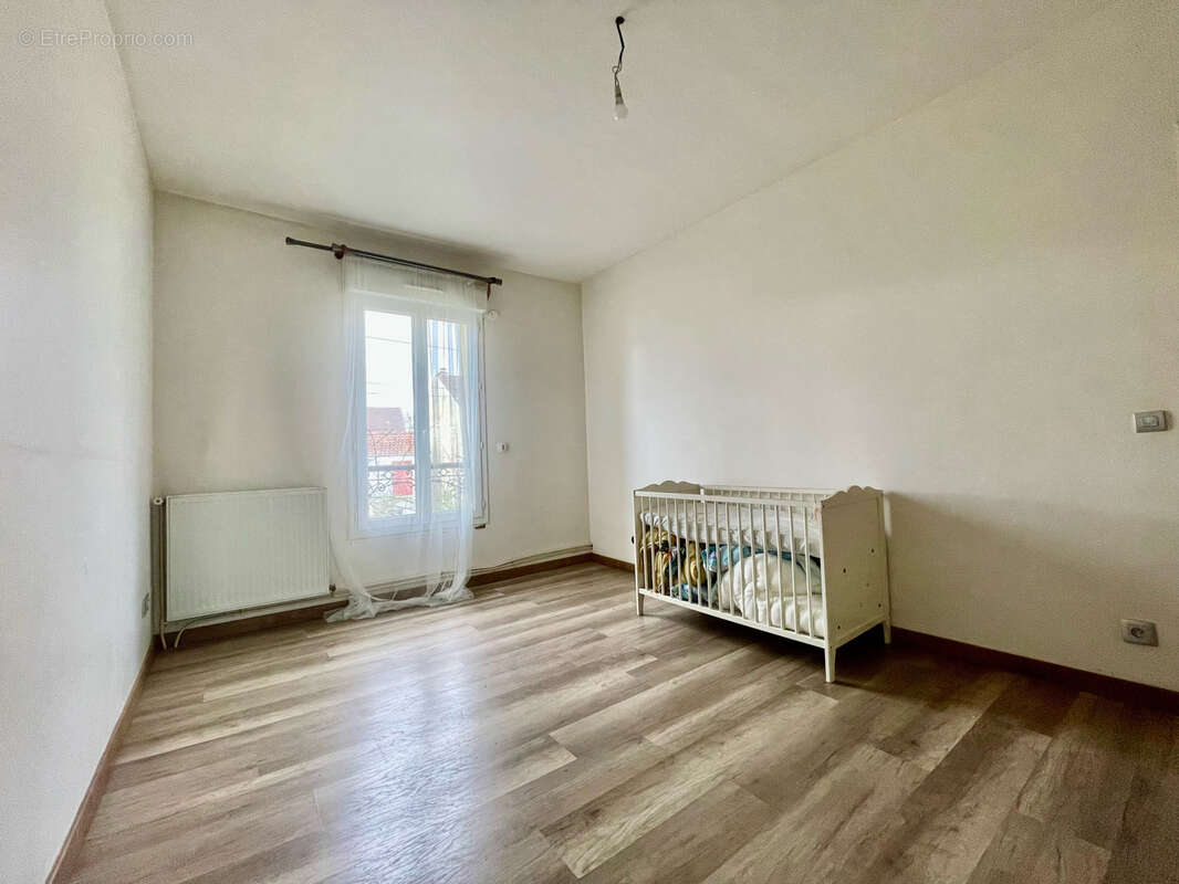 Maison à AULNAY-SOUS-BOIS