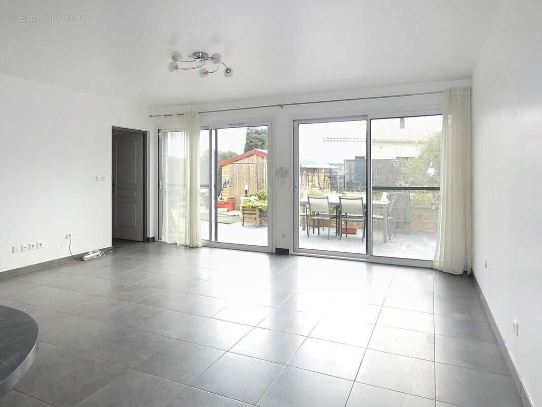 Photo 4 - Maison à ESCALES