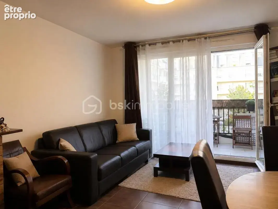 Résidence STANDING - Appartement 3P avec BALCON + 2 Parking s/sol - photo 3
