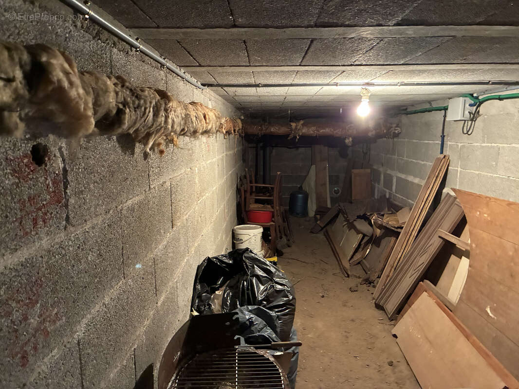 Maison à SAINT-MAGNE-DE-CASTILLON