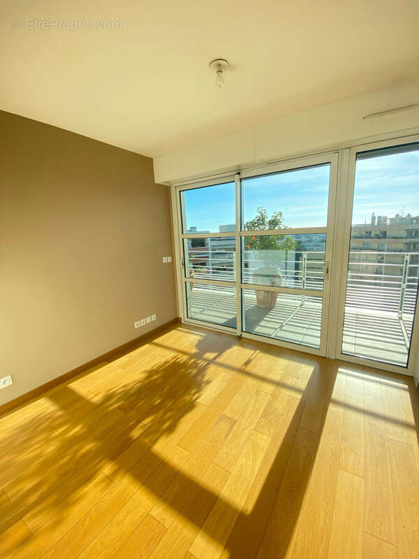 Appartement à CAGNES-SUR-MER