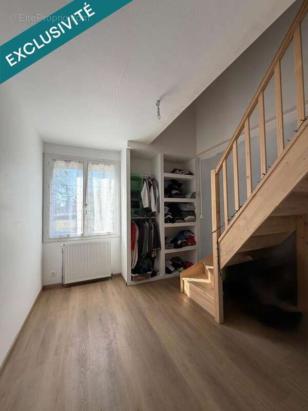 Maison 140 m² à Buzancais  - photo 9