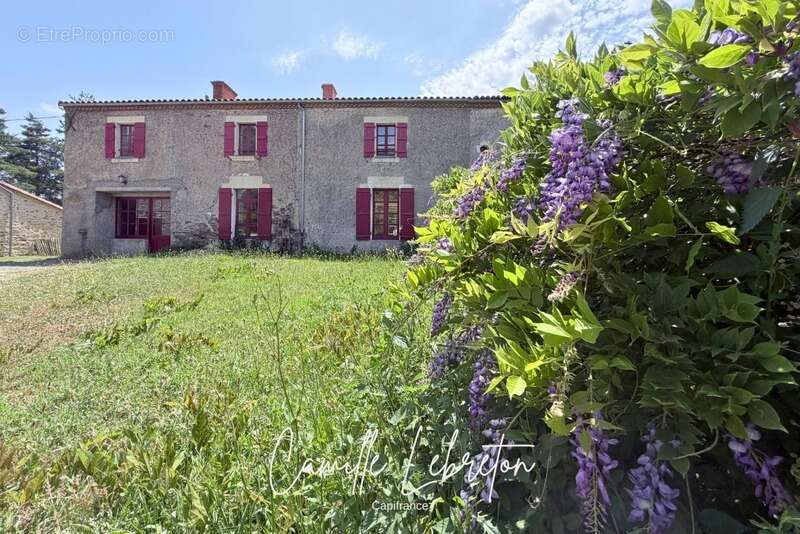 Maison à LA CHAPELLE-HEULIN