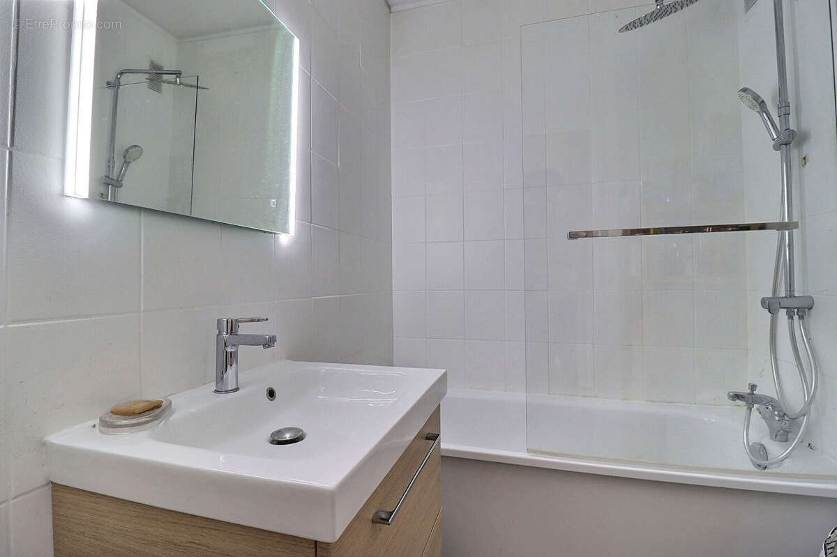 Appartement à COLOMBES