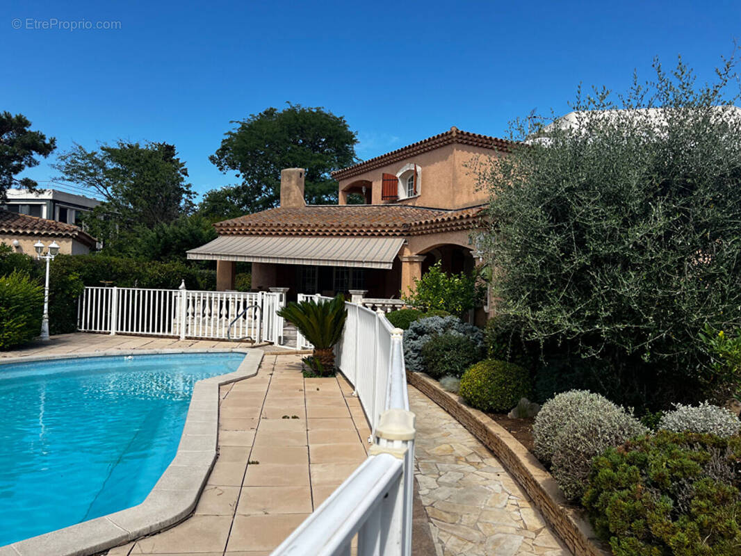 Maison à MARSEILLE-9E