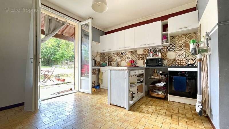 Dpt Dordogne (24), à vendre proche de BERGERAC maison P4 - photo 11