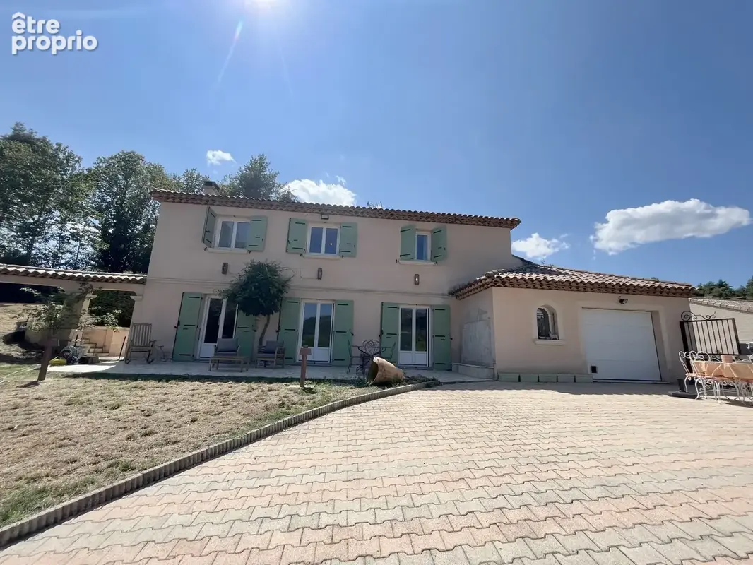 Maison 137 m² à Desaignes  - photo 2