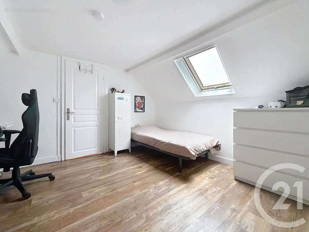 Maison à SAINTE-SAVINE