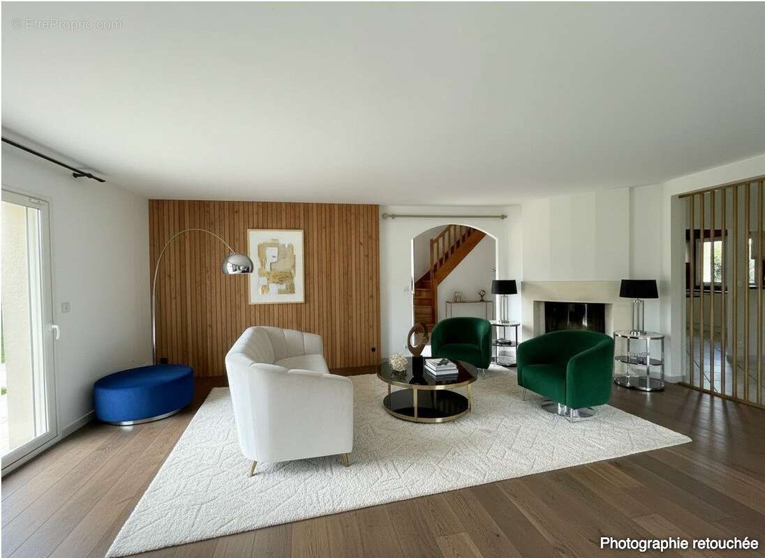 Maison 208 m² à Saint-Cyr-Sur-Loire  - photo 8