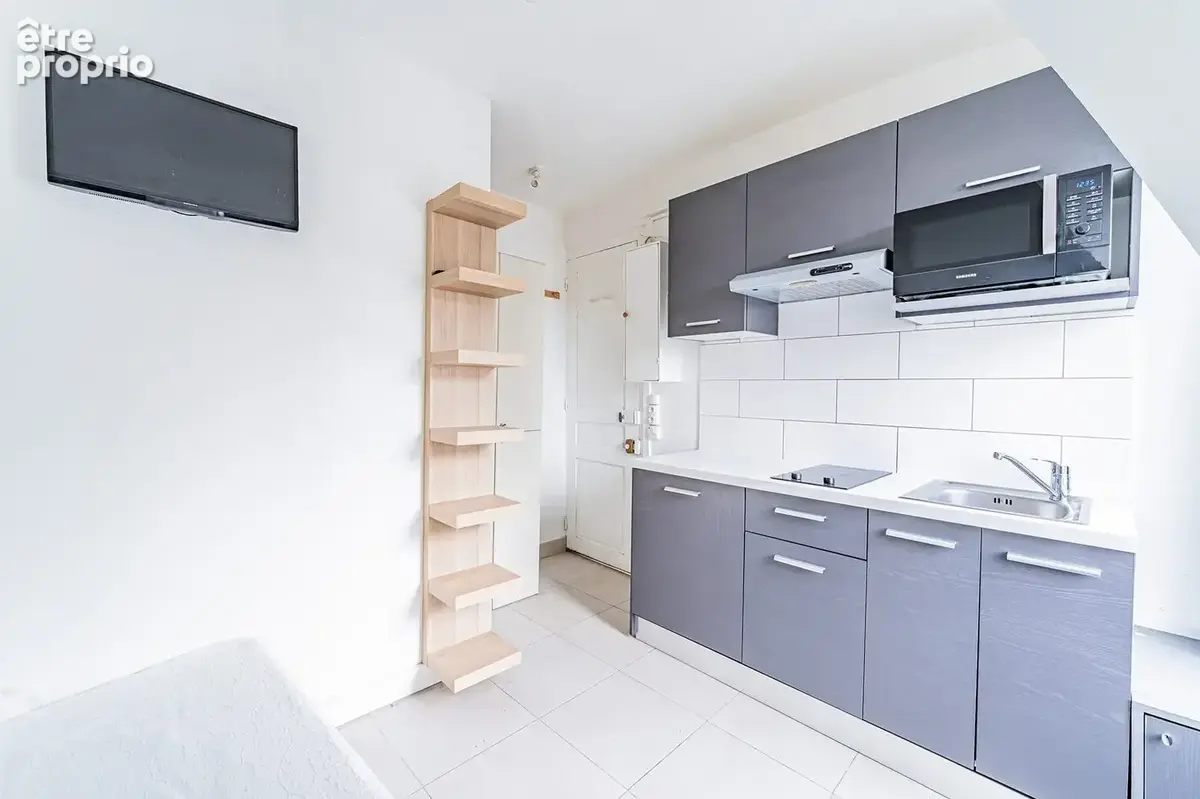Appartement 1 pièce 9 m² à vendre à Neuilly-Sur-Seine (92200) - photo 5