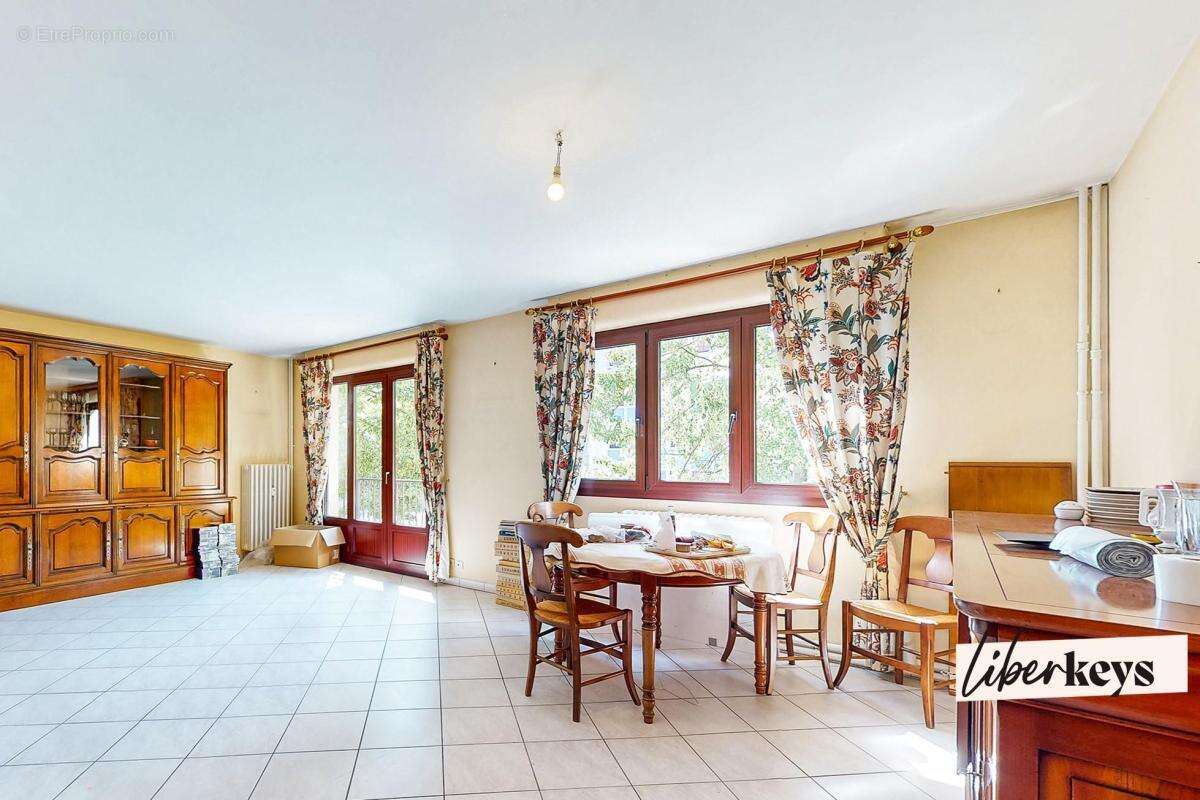 Appartement à LAXOU