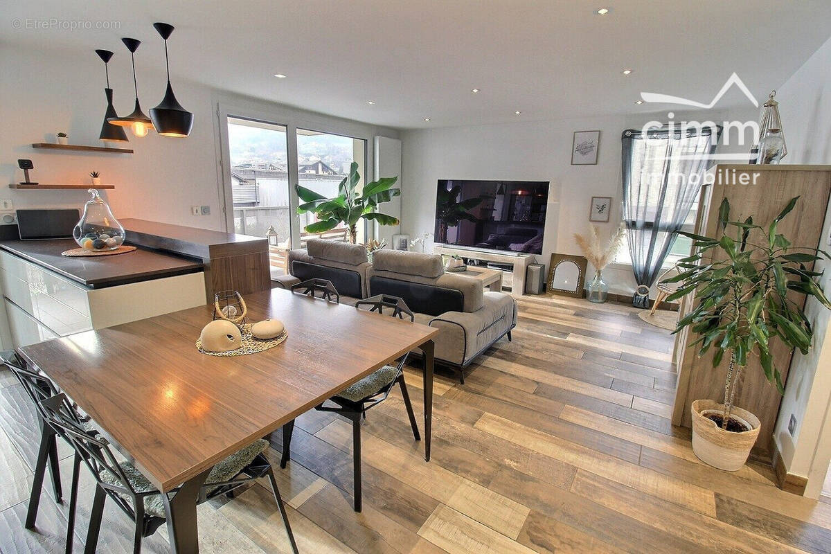 Appartement à SALLANCHES