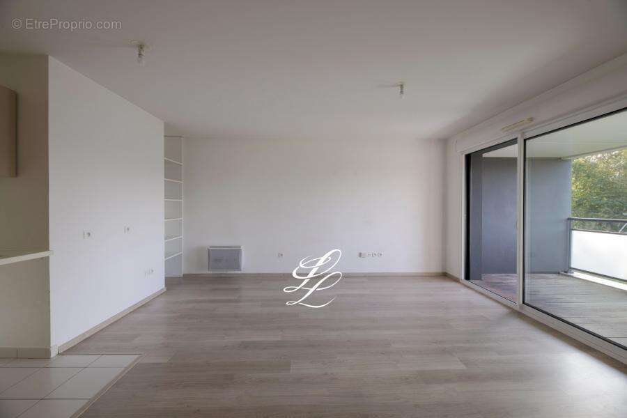 Appartement à LE RHEU