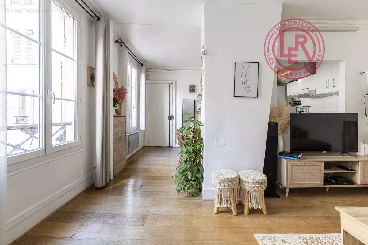 Appartement à PARIS-11E