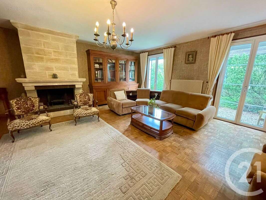 Maison à LAGNY-LE-SEC