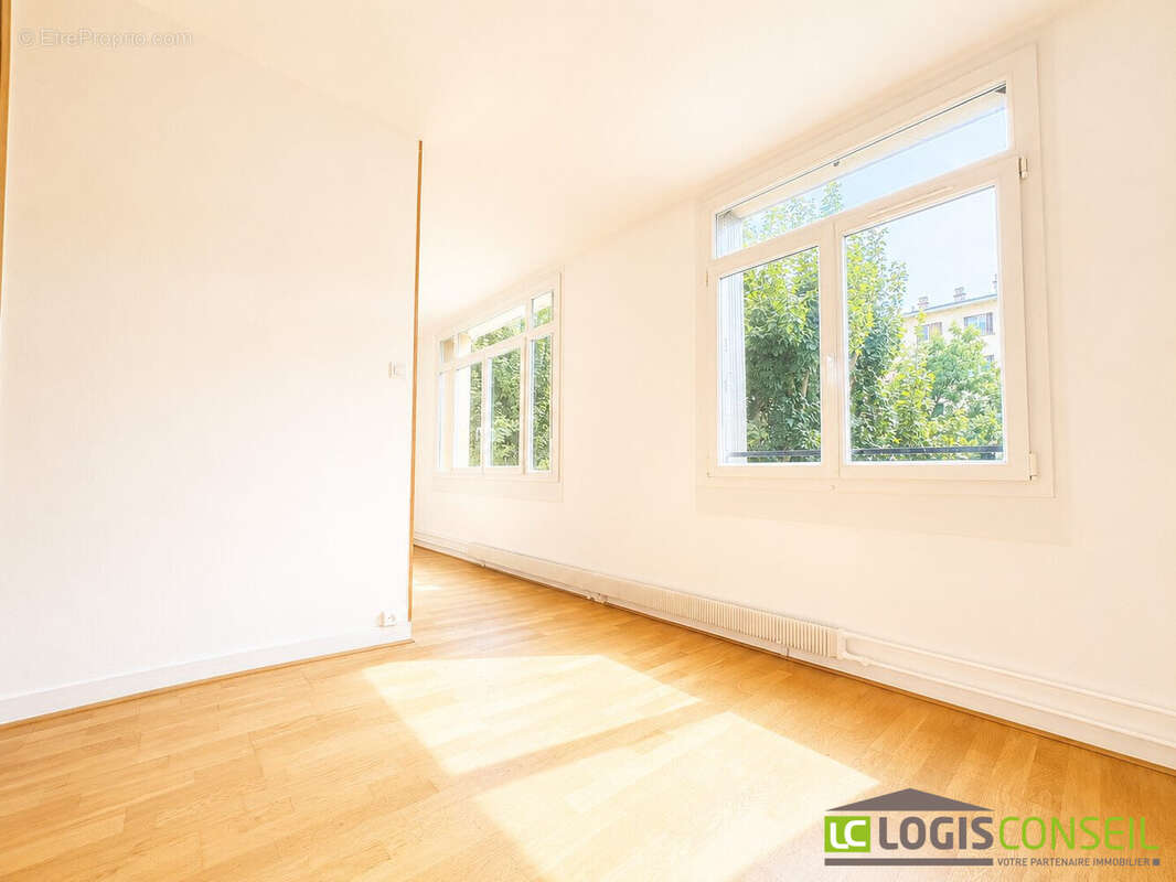 Appartement 55 m² à Chatillon  - photo 5