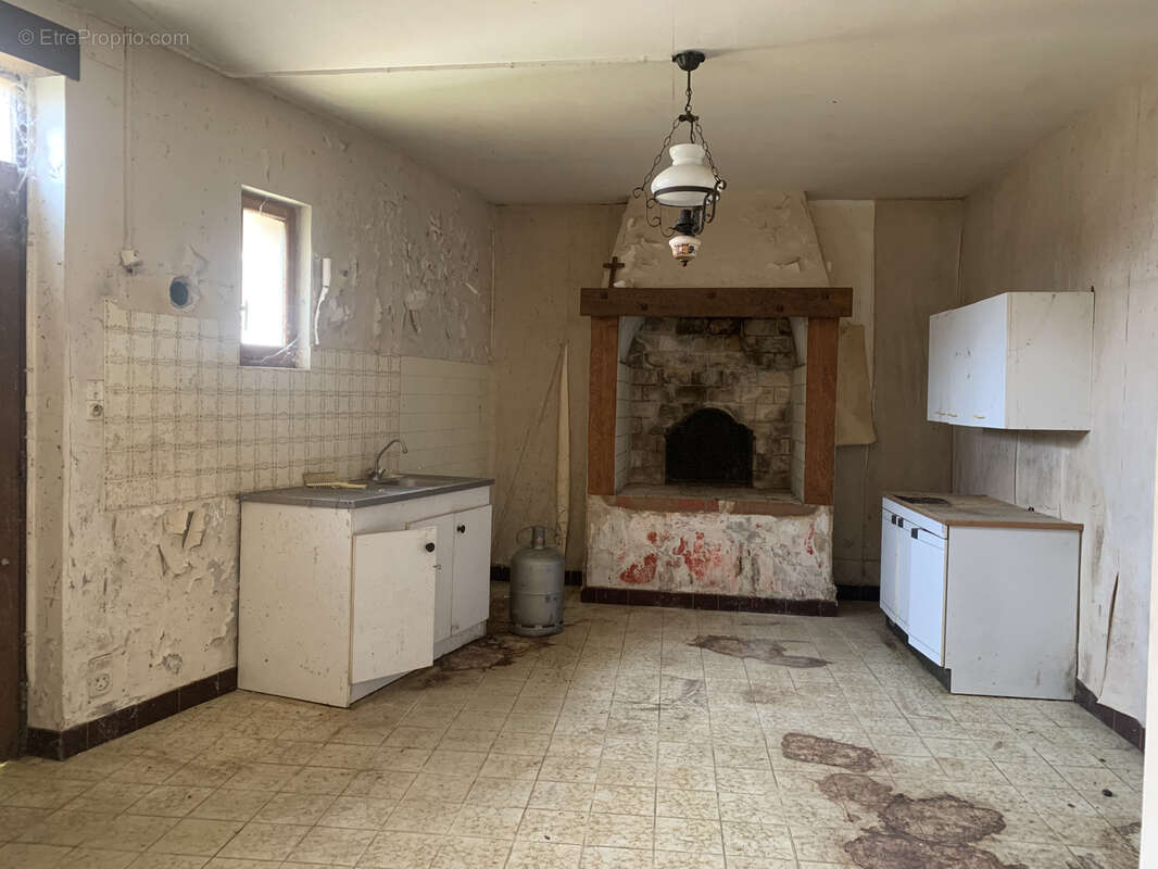 Maison à SAINT-JEAN-LE-THOMAS