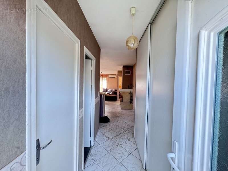 Maison à CASTELCULIER