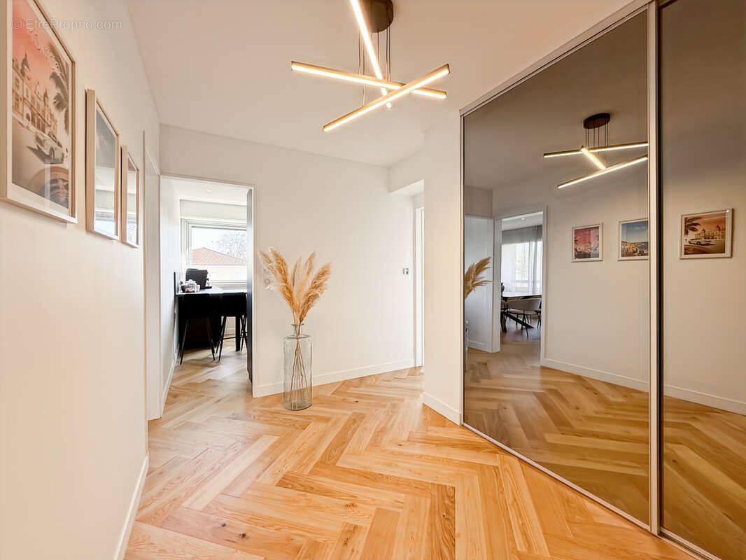 Appartement à COURNON-D'AUVERGNE