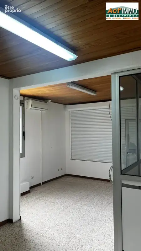 Commerce 89 m² à vendre à Miramas (13140) - photo 4