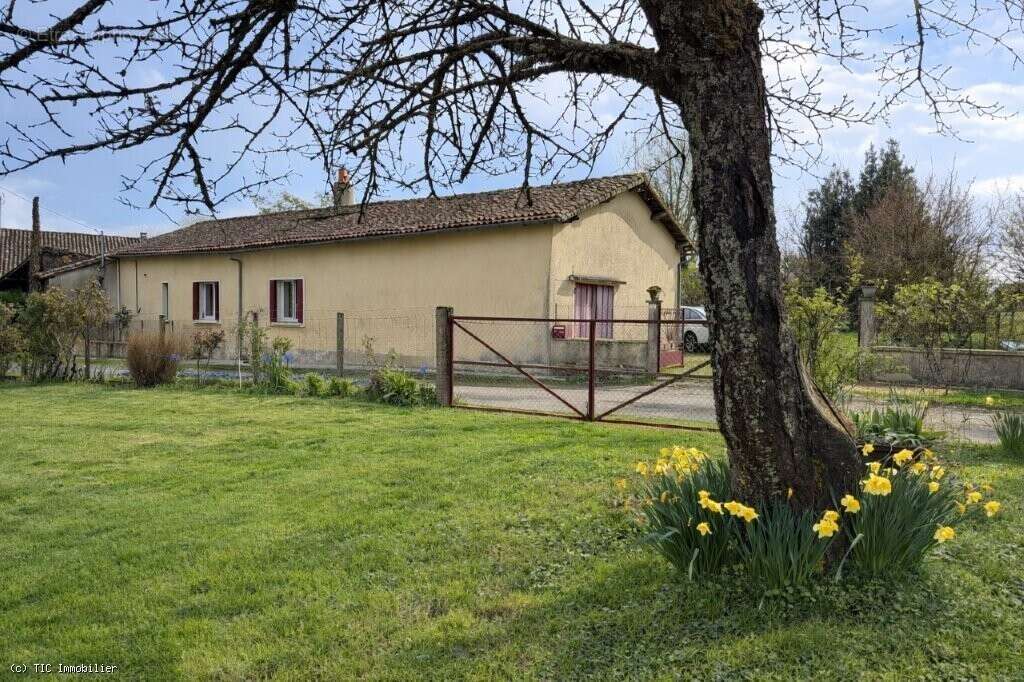 Maison à SAUZE-VAUSSAIS