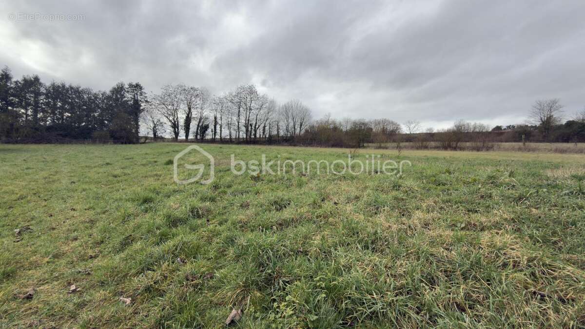 Maison à SAINT-QUENTIN