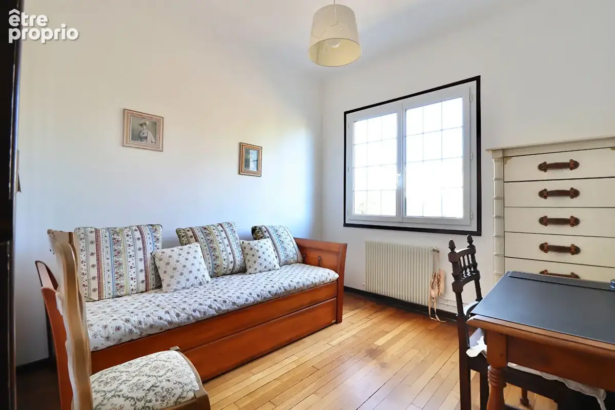 Maison 6 pièces 150 m2 habitable & 200 m2 au sol - VITRY SUR SEINE COTEAU-MALASSIS - photo 15
