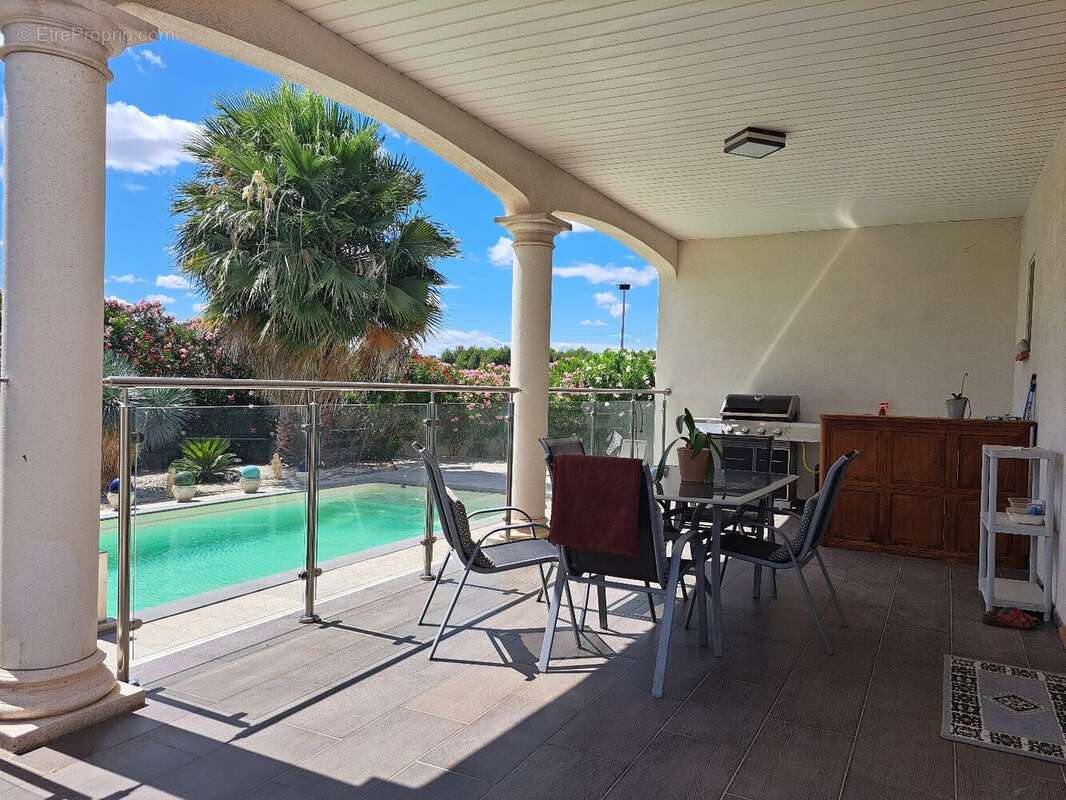 Maison à VILLENEUVE-LES-BEZIERS