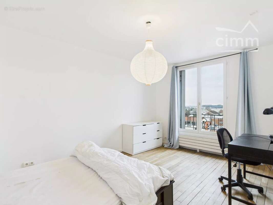 Appartement à NANTERRE