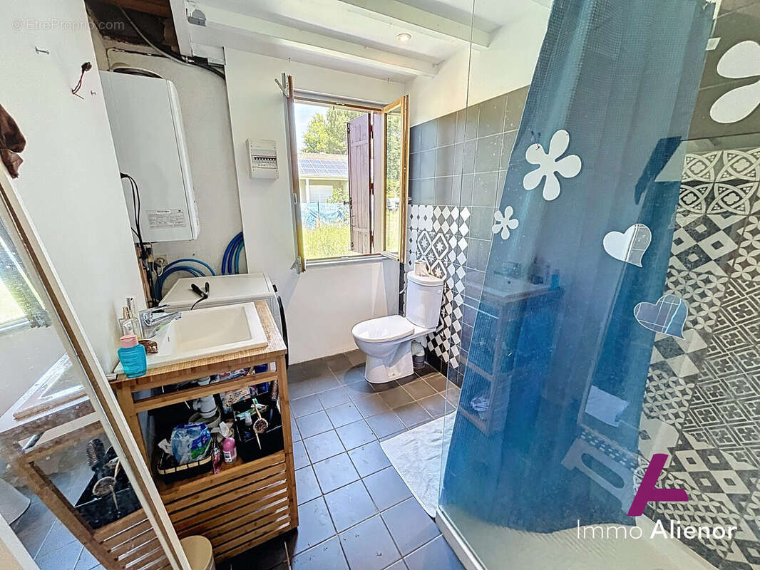 Maison à BELIN-BELIET