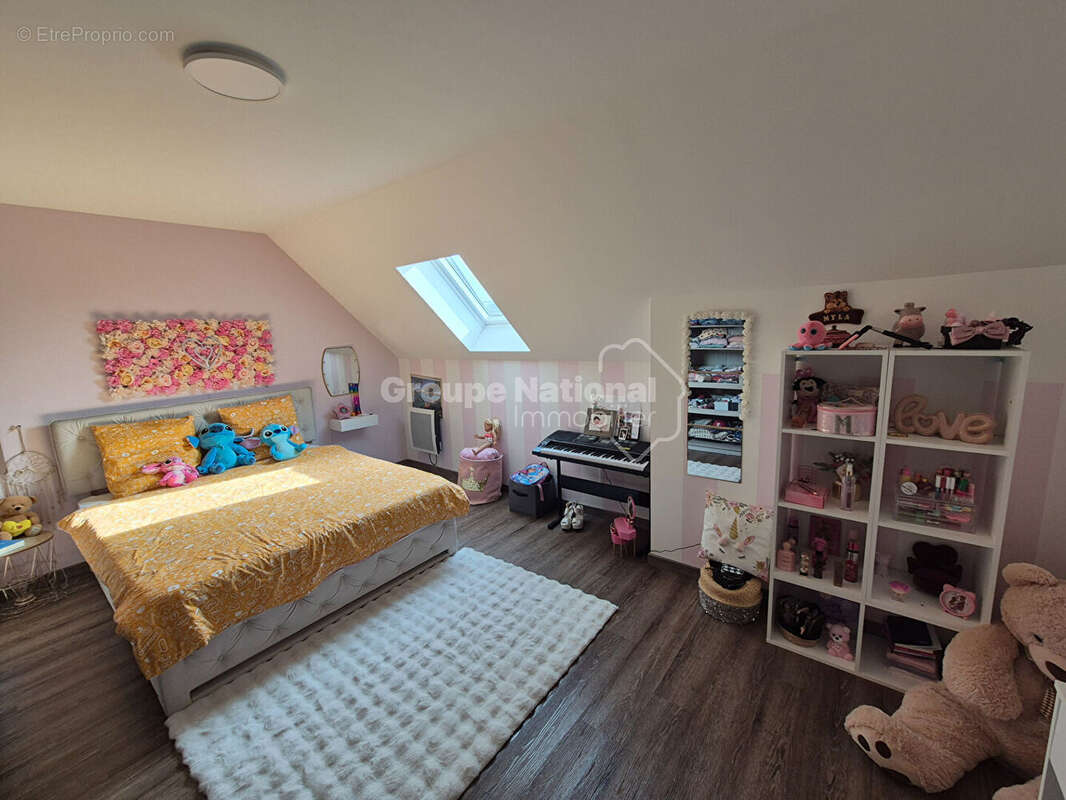 Maison à SAINT-CREPIN-IBOUVILLERS