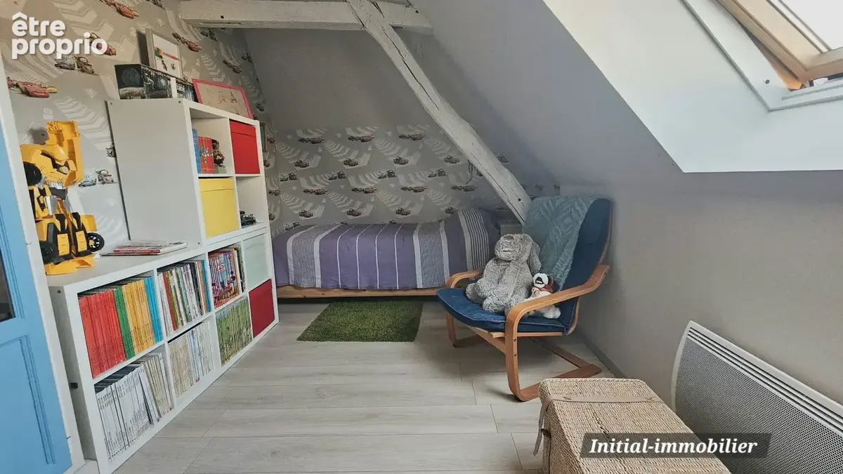 Maison de village rénovée de 125 m2 avec sa dépendance chauffée et terrain de 540 m2 - photo 7