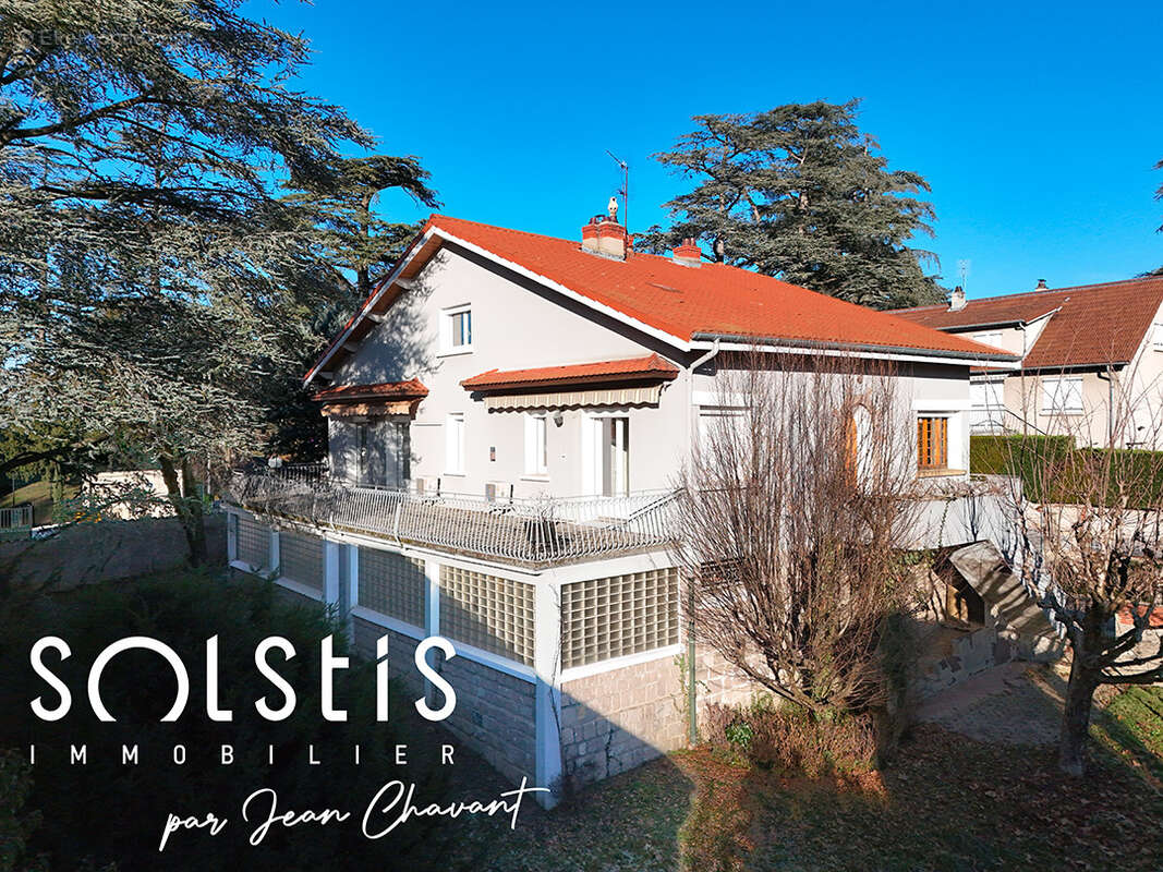 Maison à SAINT-PRIEST-EN-JAREZ