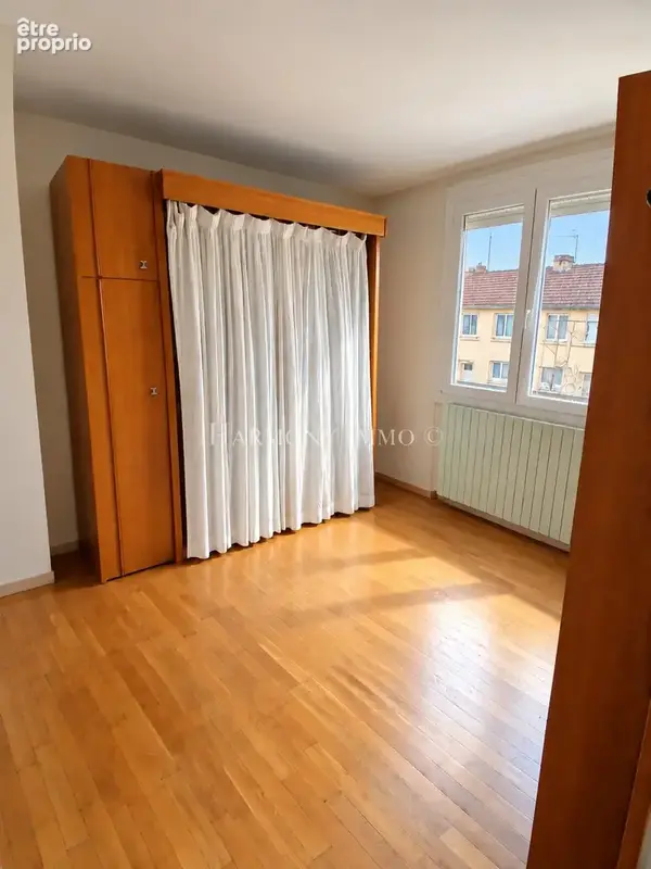 Maison de 80 m2 avec terrain de 322 m2 et garage - photo 7