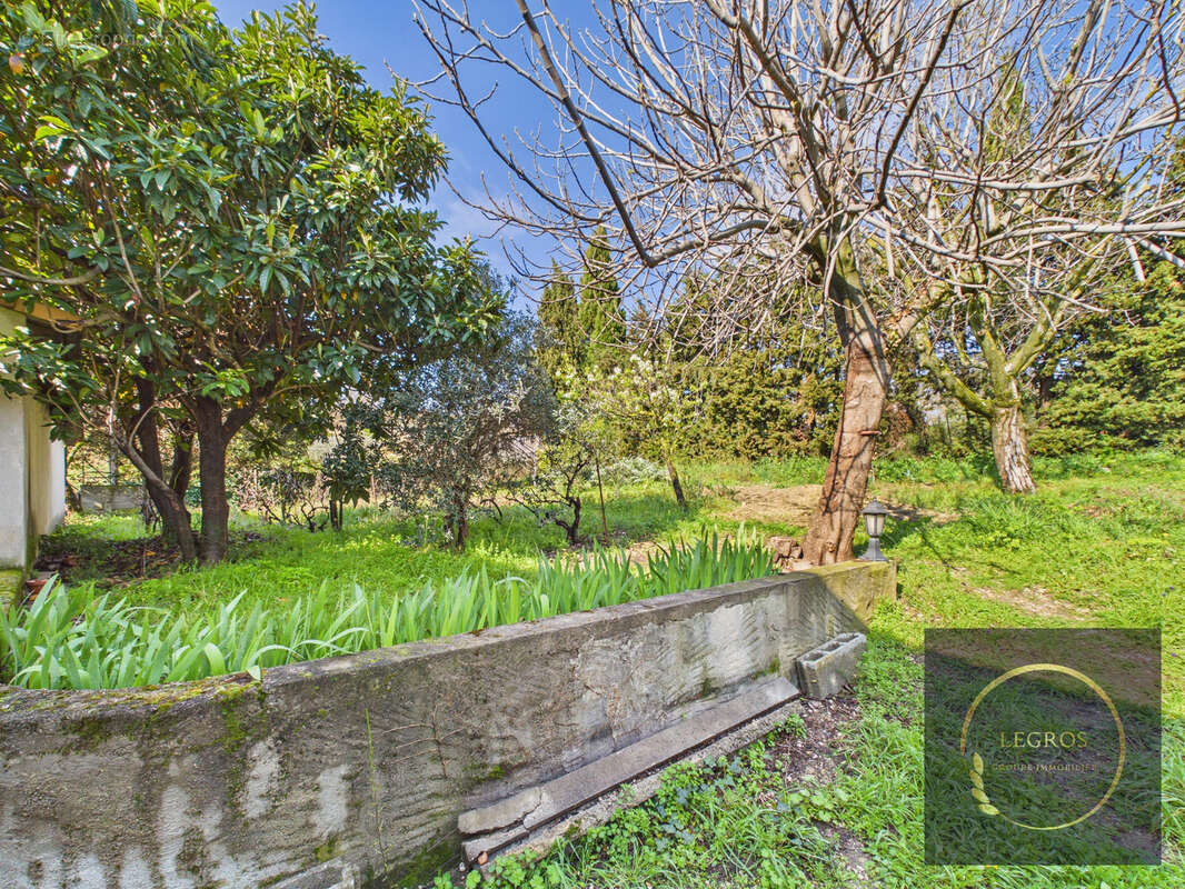 Maison à CAUMONT-SUR-DURANCE