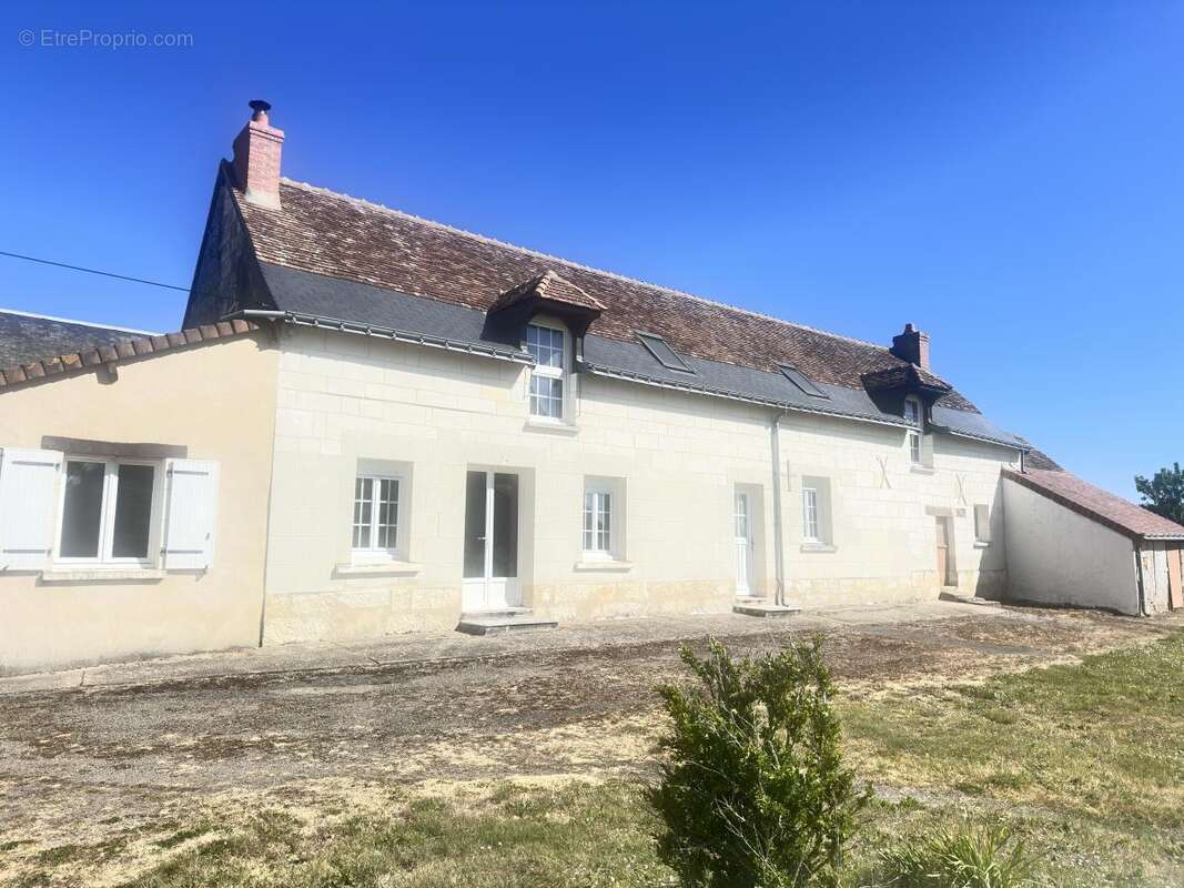 Maison 116 m² à Thilouze  - photo 2